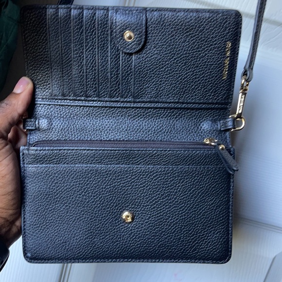 Michael Kors Wallet Purse with Strap - Picture 4 of 6